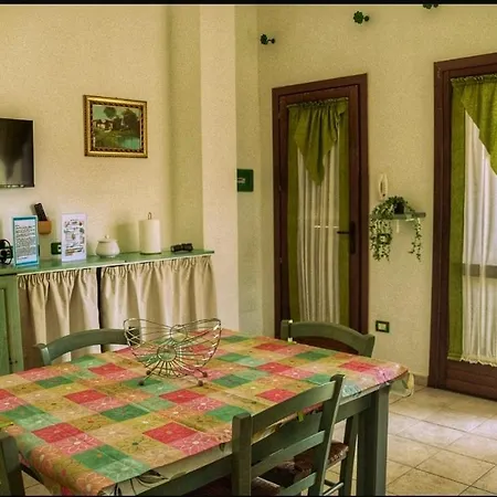 公寓 Bouganville Con Parcheggio Privato 马达莱纳