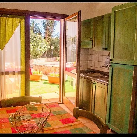 Bouganville Con Parcheggio Privato